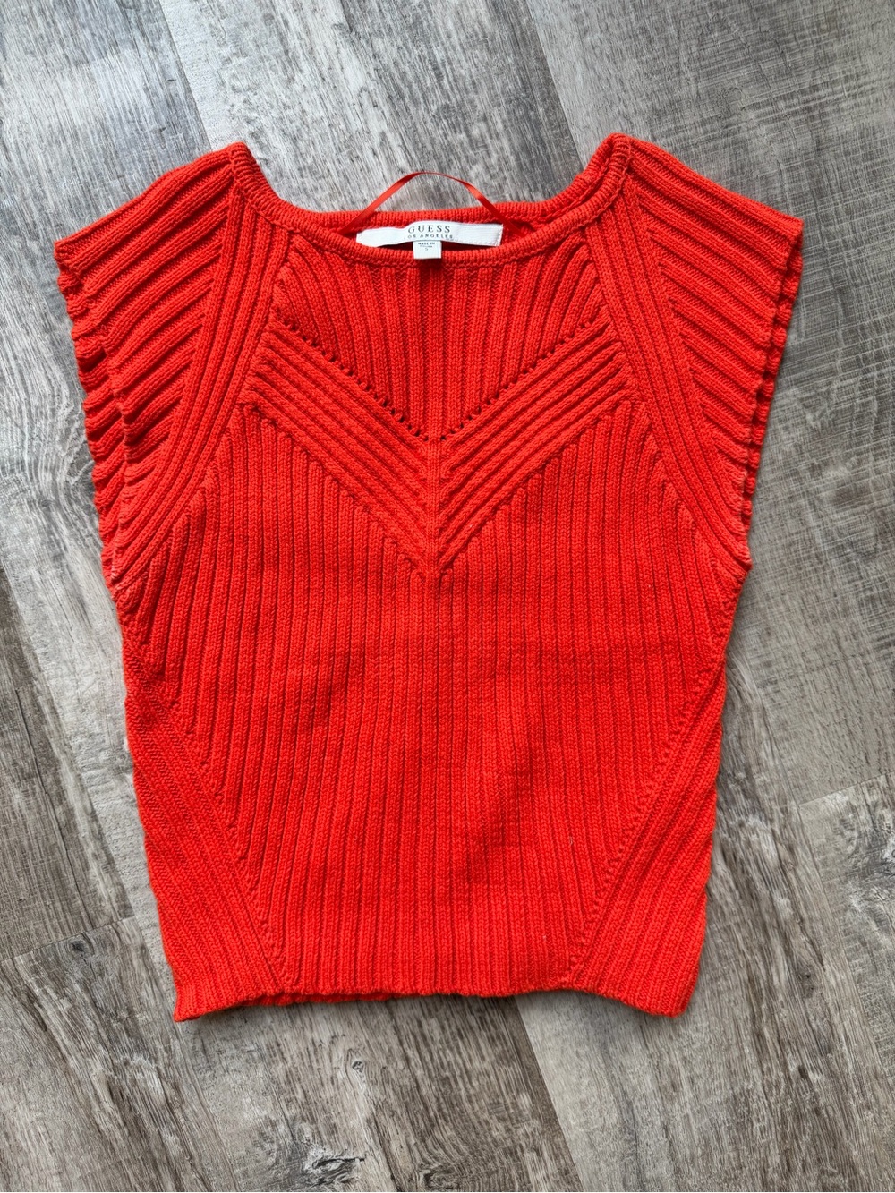 GUESS Red Ribbed Knit Sleeveless Shell with Chevron Detail